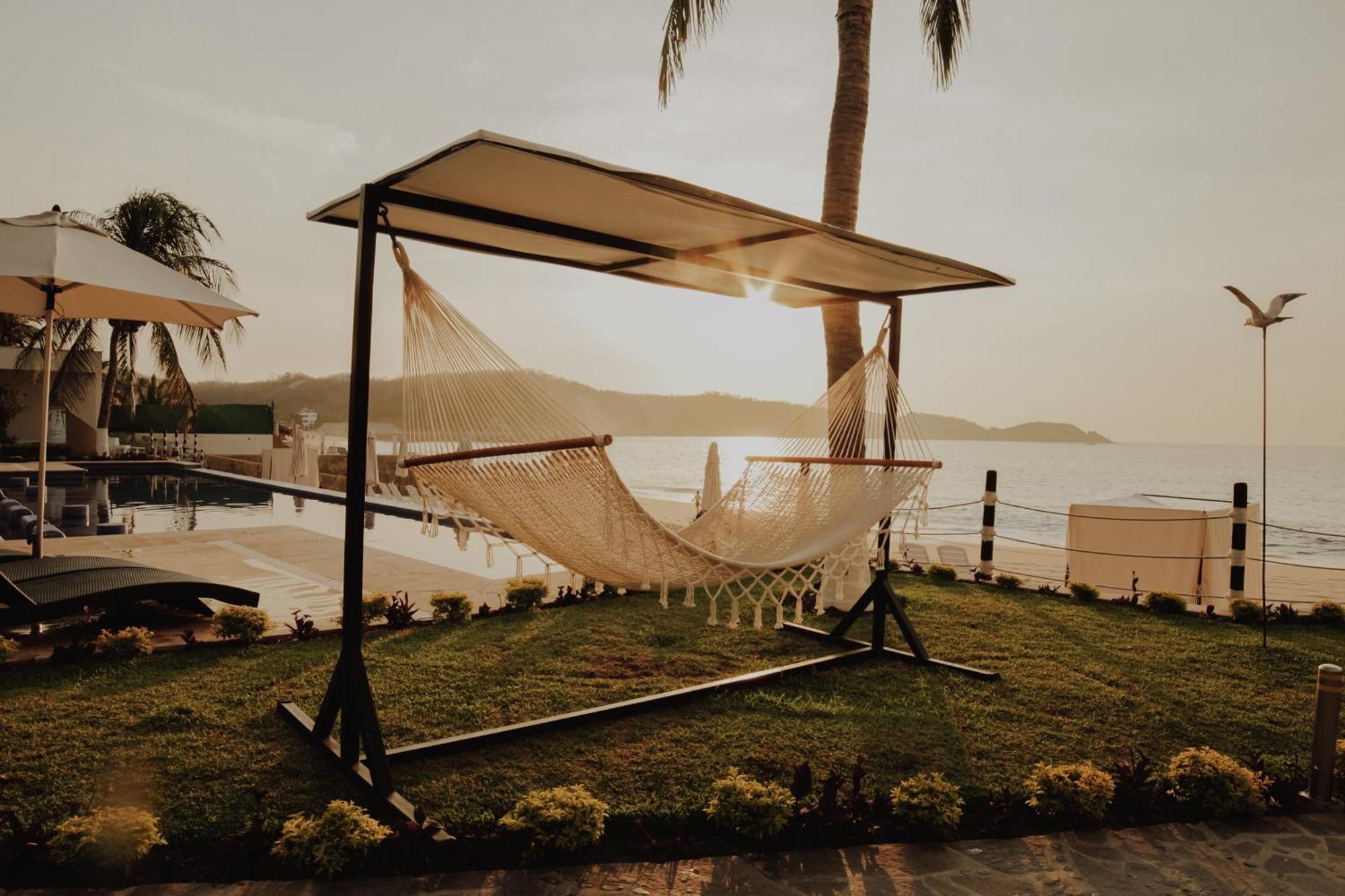 Отель Quinta Bella Huatulco Экстерьер фото