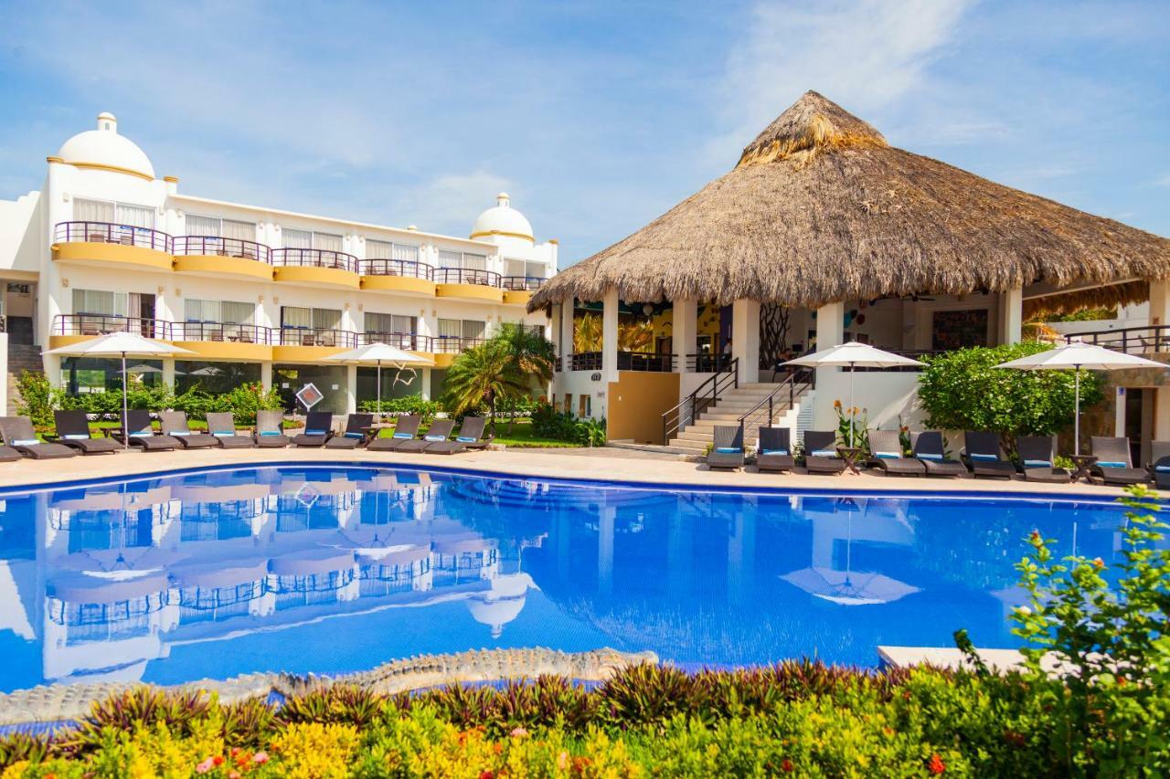 Отель Quinta Bella Huatulco Экстерьер фото